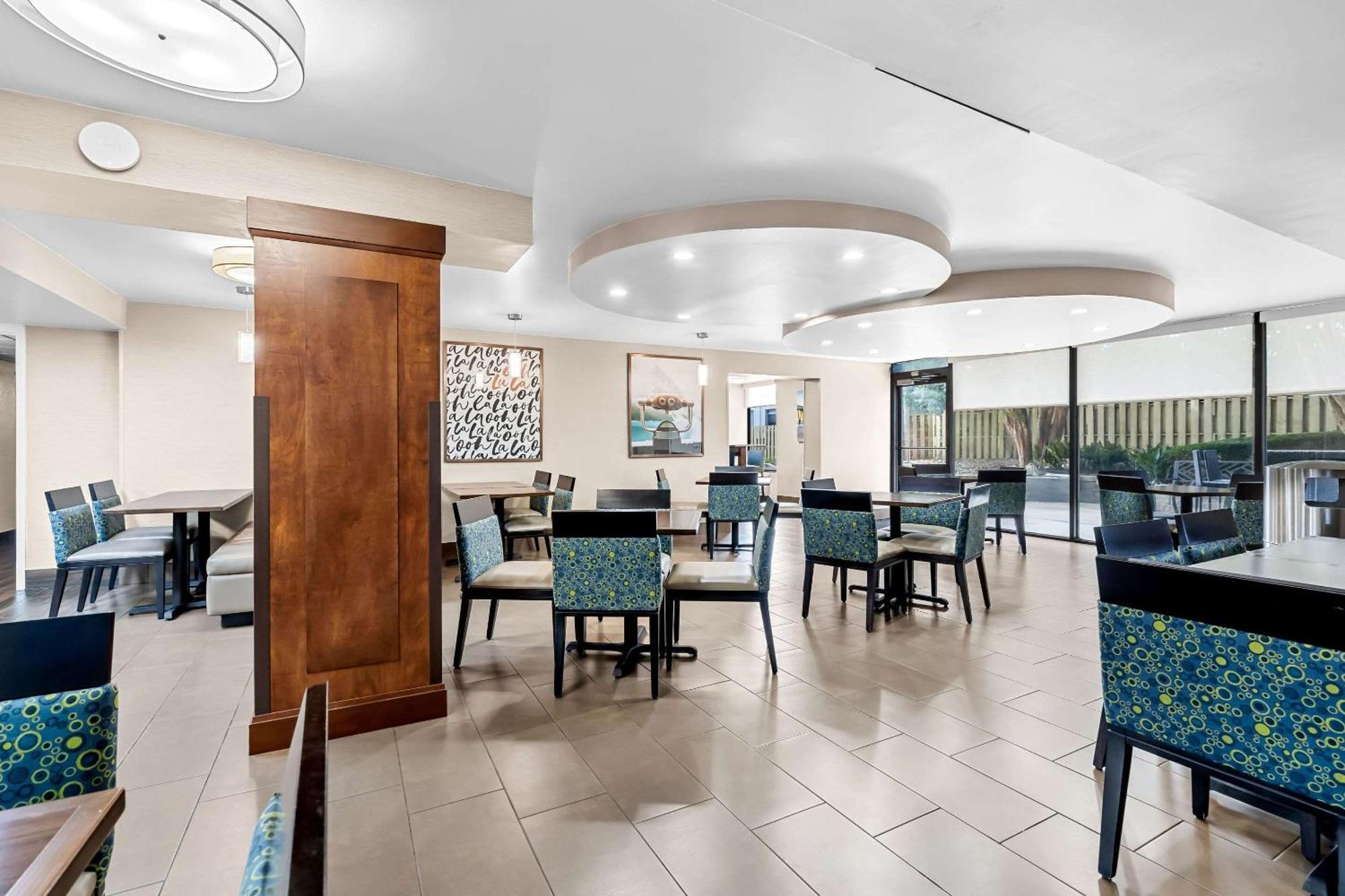 Comfort Inn University Wilmington Exterior foto