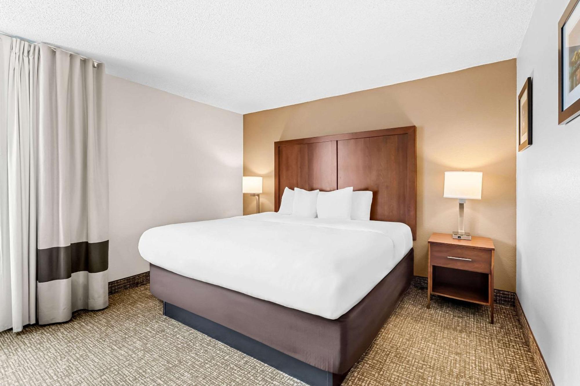 Comfort Inn University Wilmington Exterior foto