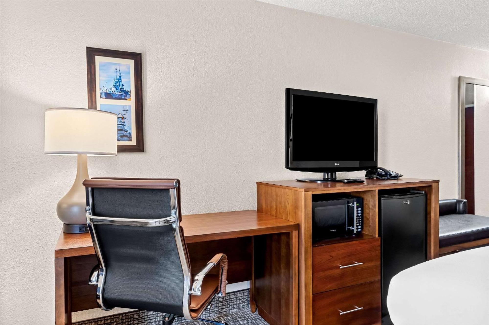 Comfort Inn University Wilmington Exterior foto