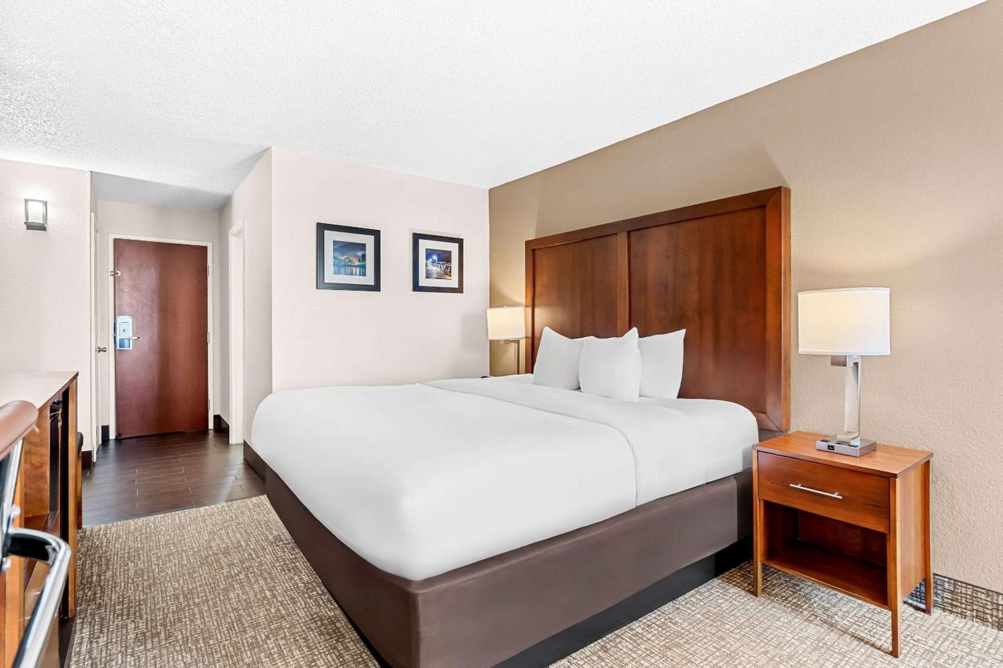 Comfort Inn University Wilmington Exterior foto