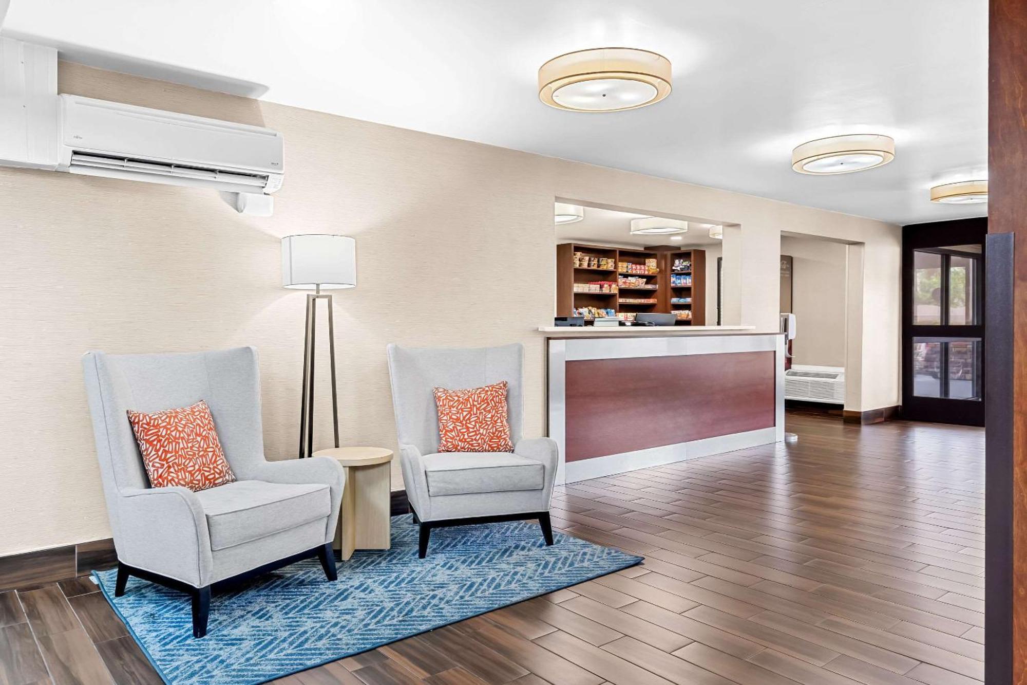 Comfort Inn University Wilmington Exterior foto