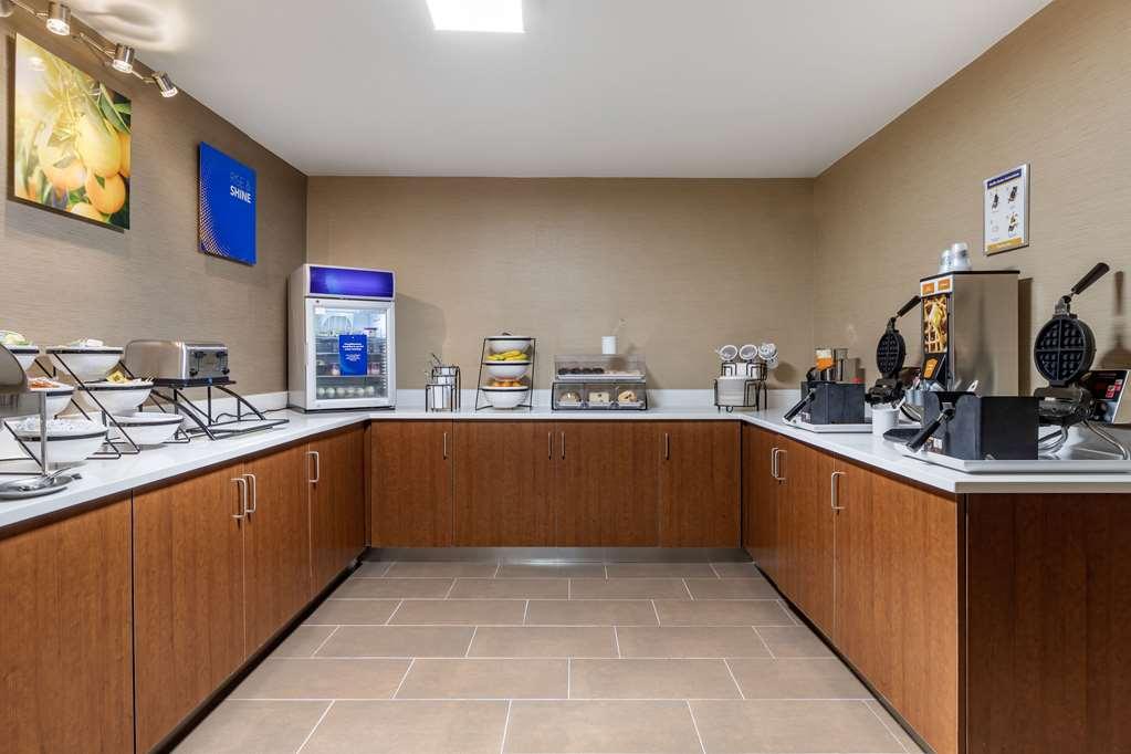 Comfort Inn University Wilmington Restaurante foto